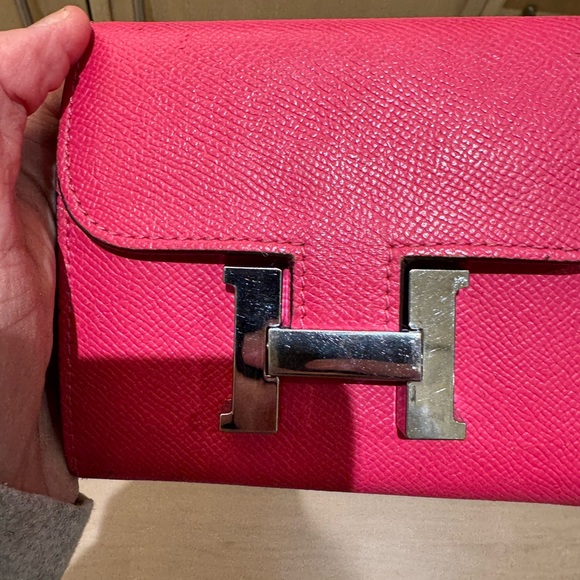 Pink  Leather H Logo Wallet Clutch - Picture 7 of 8
